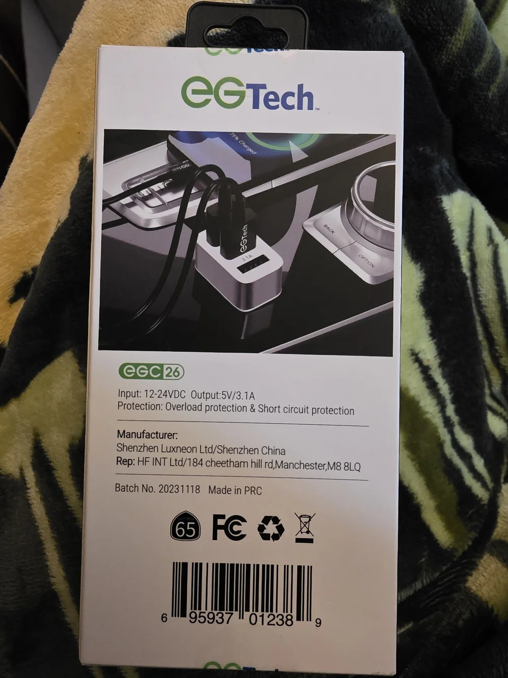 White and Silver 3-Port USB Car Charger - 5V 3.1A